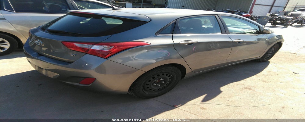 KMHD35LH6HU381196 2017 HYUNDAI ELANTRA GT photo no. 4