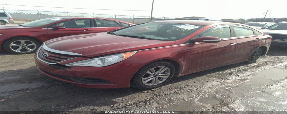 5NPEB4AC8EH945675 2014 HYUNDAI SONATA photo no. 2