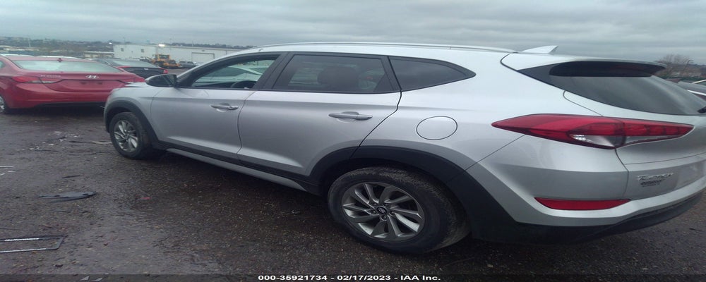 KM8J3CA48JU744949 2018 HYUNDAI TUCSON photo no. 3
