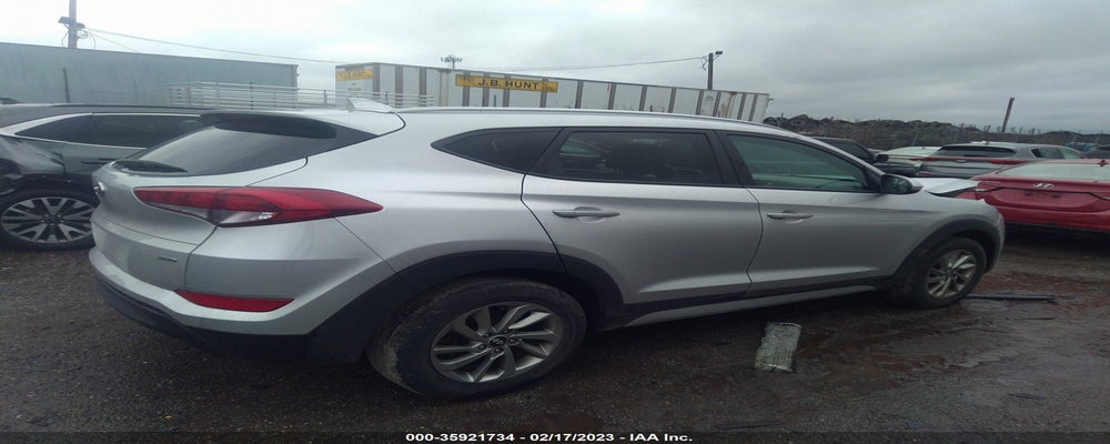 KM8J3CA48JU744949 2018 HYUNDAI TUCSON photo no. 4