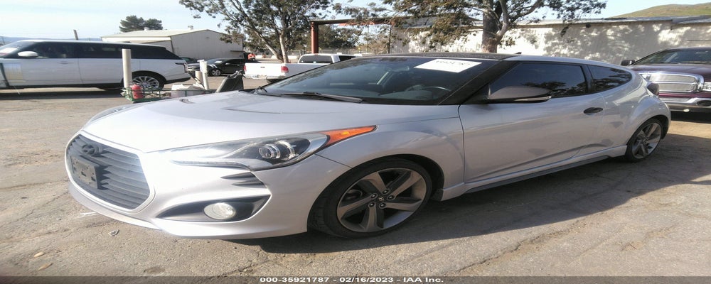 KMHTC6AE7FU216782 2015 HYUNDAI VELOSTER photo no. 2