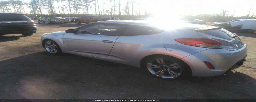 KMHTC6AD3CU057729 2012 HYUNDAI VELOSTER photo no. 3