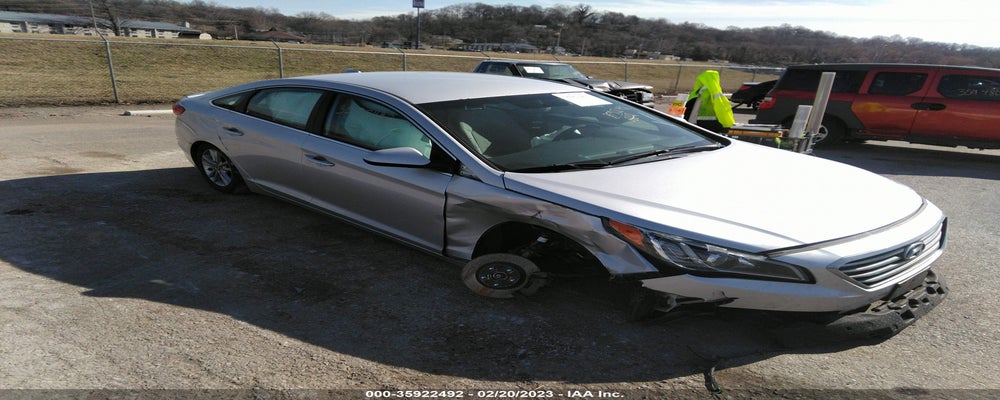 5NPE24AF8HH471287 2017 HYUNDAI SONATA photo no. 1