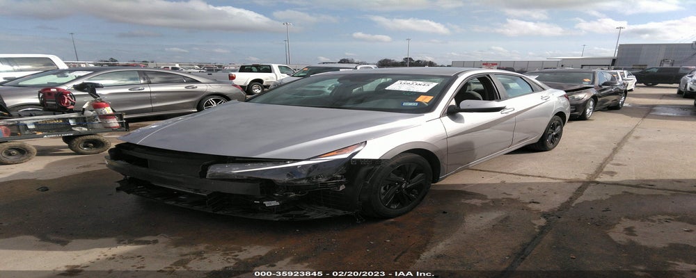 5NPLM4AG5NH075968 2022 HYUNDAI ELANTRA photo no. 2