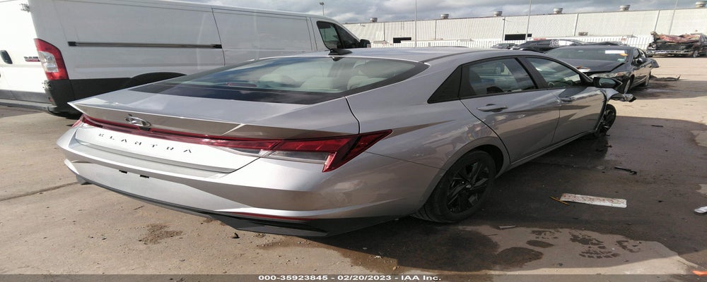 5NPLM4AG5NH075968 2022 HYUNDAI ELANTRA photo no. 4