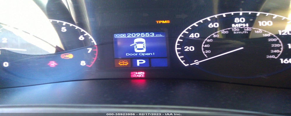 KMHGC4DE7BU145384 2011 HYUNDAI GENESIS photo no. 7