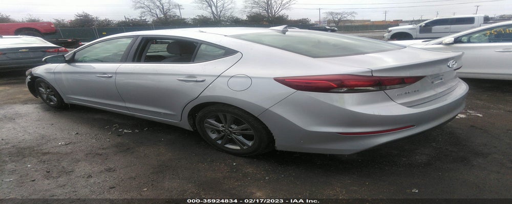 5NPD84LF2JH327702 2018 HYUNDAI ELANTRA photo no. 3
