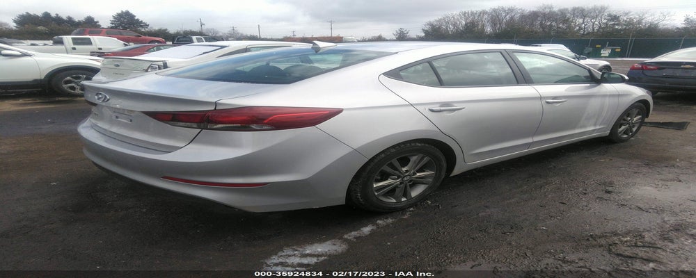 5NPD84LF2JH327702 2018 HYUNDAI ELANTRA photo no. 4