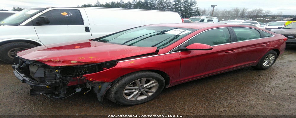 5NPE24AF1FH076753 2015 HYUNDAI SONATA photo no. 2