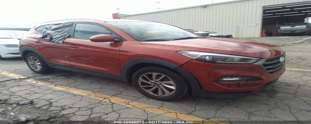 KM8J33A4XGU109563 2016 HYUNDAI TUCSON photo no. 10