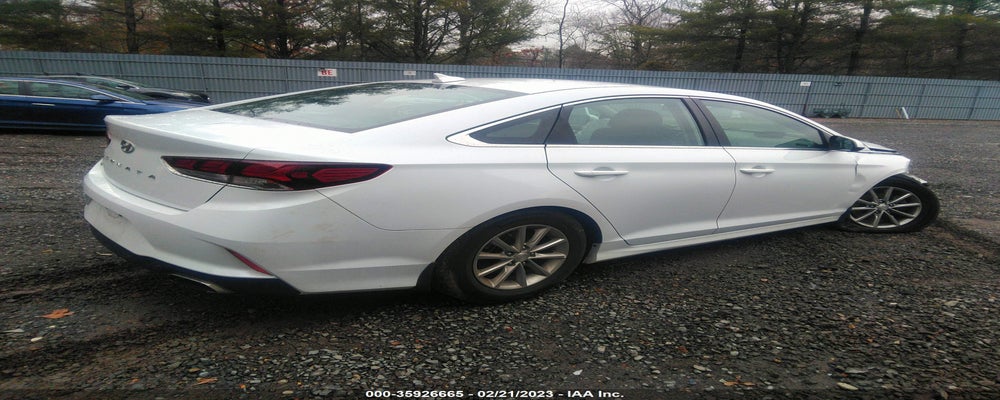 5NPE24AF5JH680931 2018 HYUNDAI SONATA photo no. 4