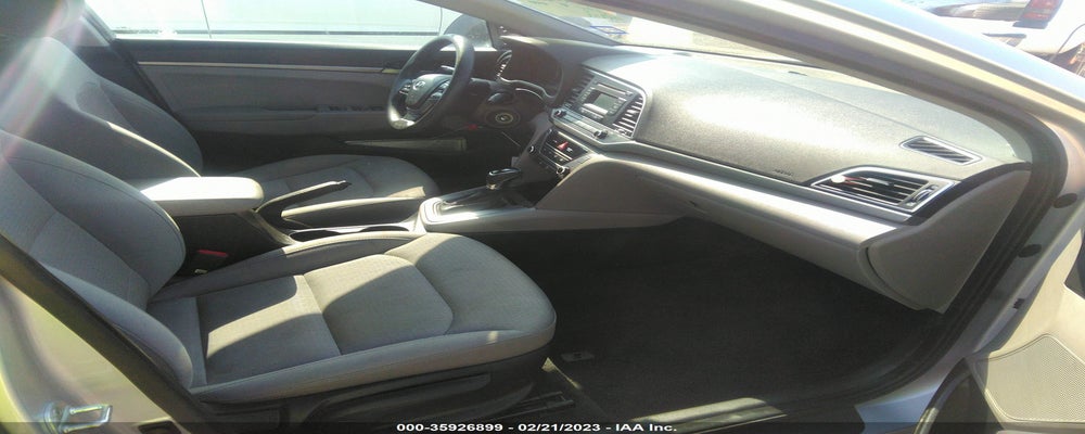 KMHD74LF7HU086055 2017 HYUNDAI ELANTRA photo no. 5