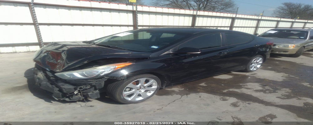 5NPDH4AE8DH185922 2013 HYUNDAI ELANTRA photo no. 2