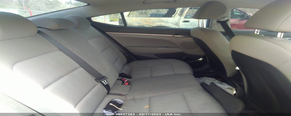 KMHD74LF8HU384274 2017 HYUNDAI ELANTRA photo no. 8