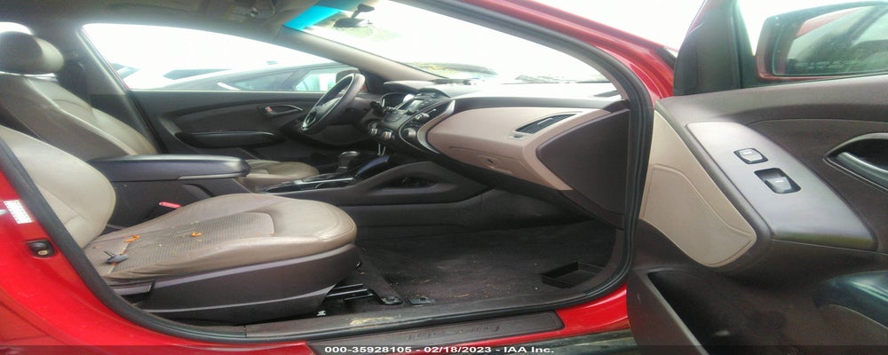 KM8JT3AF8FU112025 2015 HYUNDAI TUCSON photo no. 5