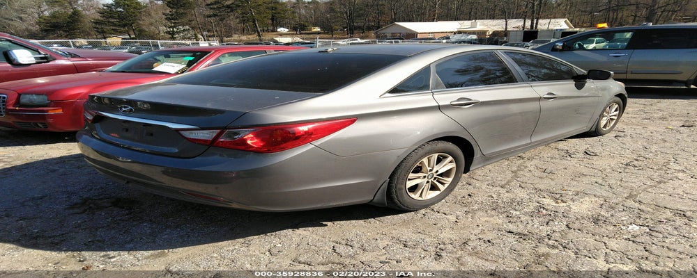 5NPEB4AC1DH601975 2013 HYUNDAI SONATA photo no. 4