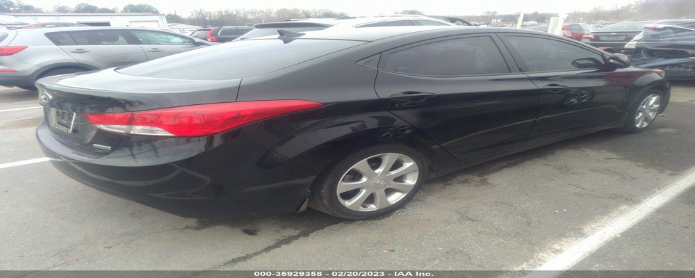 5NPDH4AE5DH193959 2013 HYUNDAI ELANTRA photo no. 4