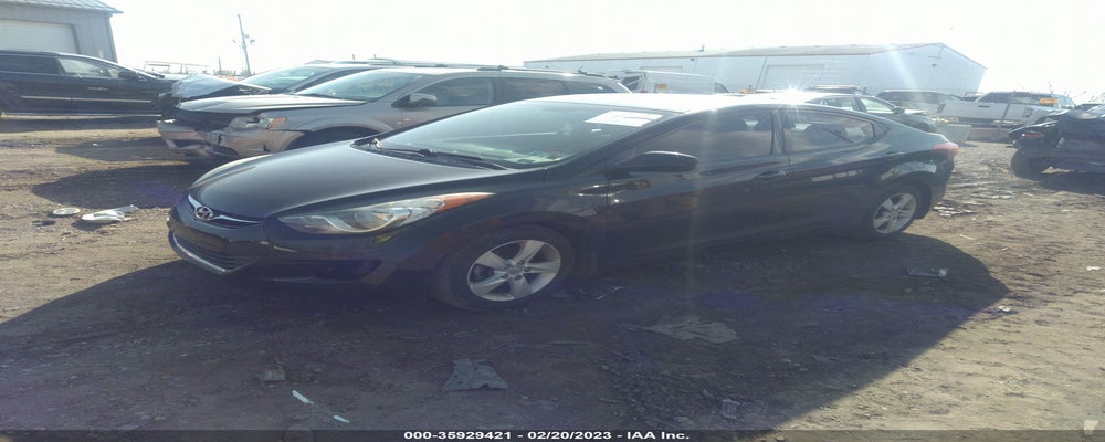 5NPDH4AE0DH429711 2013 HYUNDAI ELANTRA photo no. 2