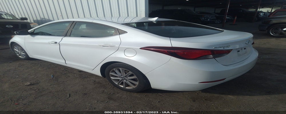 5NPDH4AE4FH554021 2015 HYUNDAI ELANTRA photo no. 3