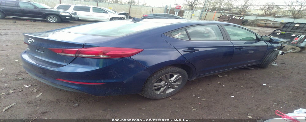 5NPD84LF8HH129927 2017 HYUNDAI ELANTRA photo no. 4
