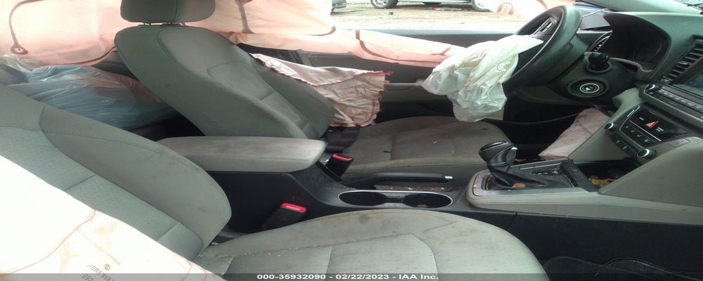 5NPD84LF8HH129927 2017 HYUNDAI ELANTRA photo no. 5