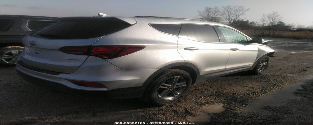5XYZU3LB9JG548763 2018 HYUNDAI SANTA FE SPORT photo no. 4