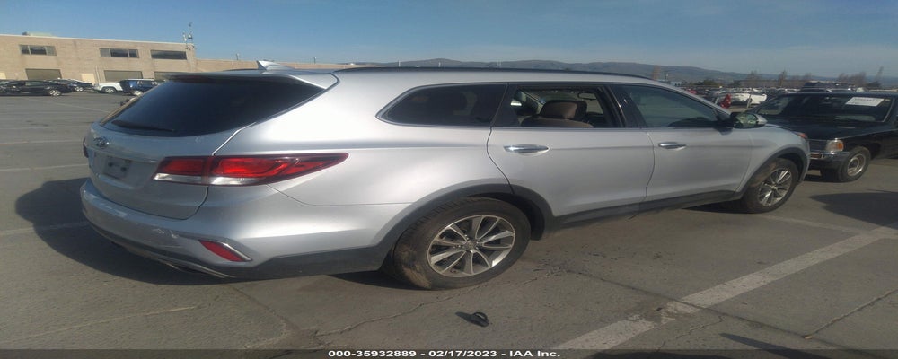 KM8SM4HF0HU183297 2017 HYUNDAI SANTA FE photo no. 4