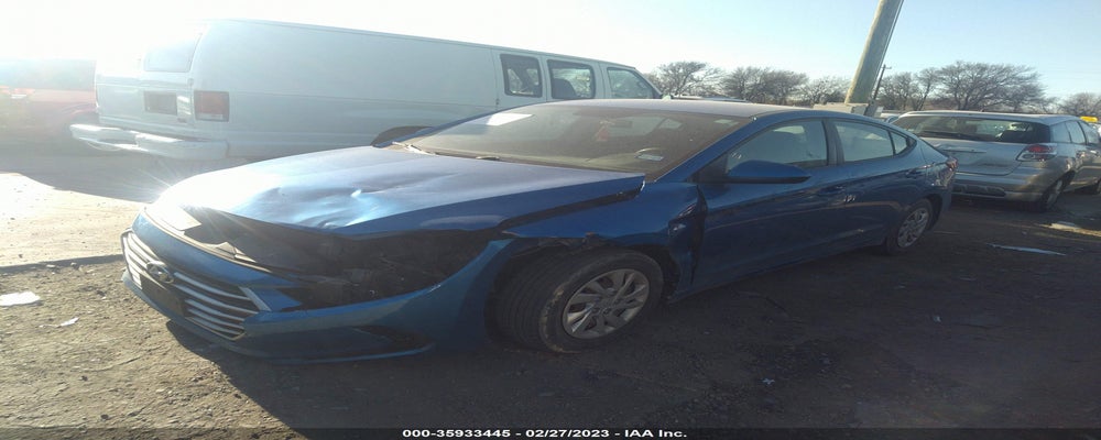 5NPD74LF3HH102752 2017 HYUNDAI ELANTRA photo no. 2