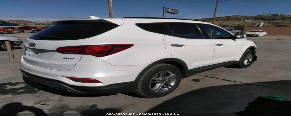 5XYZU3LB9HG424647 2017 HYUNDAI SANTA FE SPORT photo no. 4