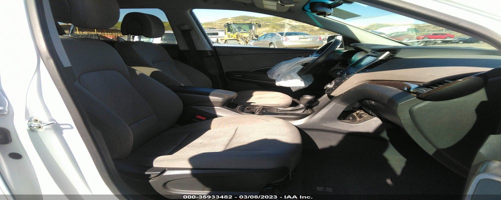 5XYZU3LB9HG424647 2017 HYUNDAI SANTA FE SPORT photo no. 5