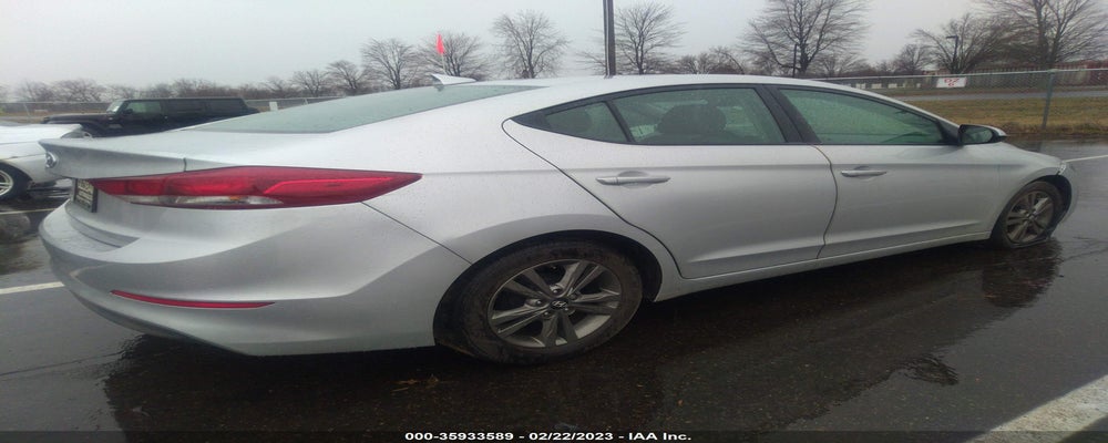 5NPD84LFXHH011622 2017 HYUNDAI ELANTRA photo no. 4
