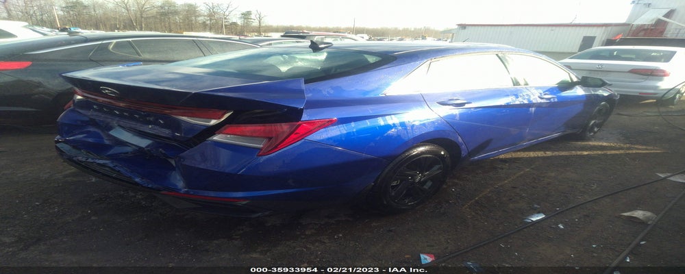 KMHLM4AGXNU353295 2022 HYUNDAI ELANTRA photo no. 4