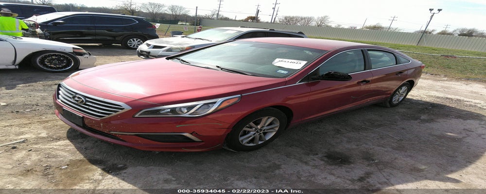 5NPE24AF4GH267505 2016 HYUNDAI SONATA photo no. 2