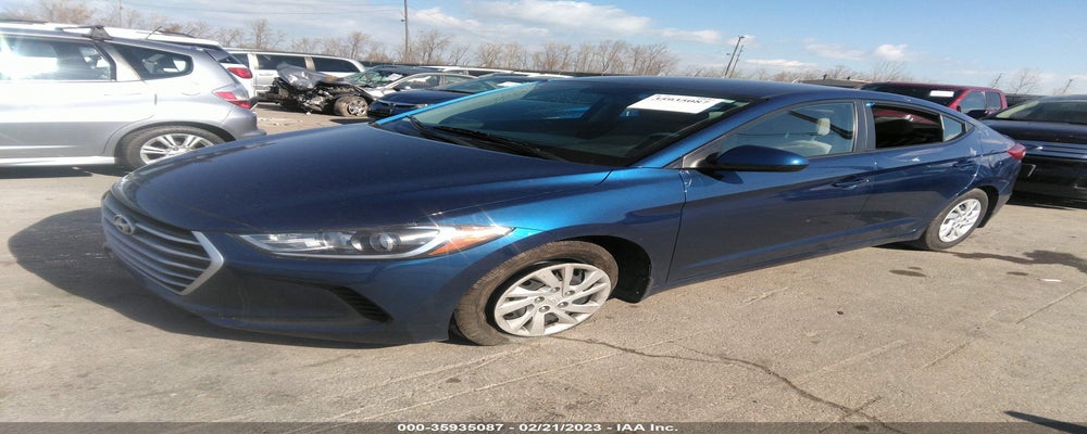5NPD74LF5JH352984 2018 HYUNDAI ELANTRA photo no. 2
