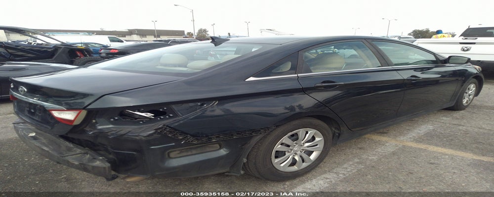 5NPEB4AC9BH004473 2011 HYUNDAI SONATA photo no. 4