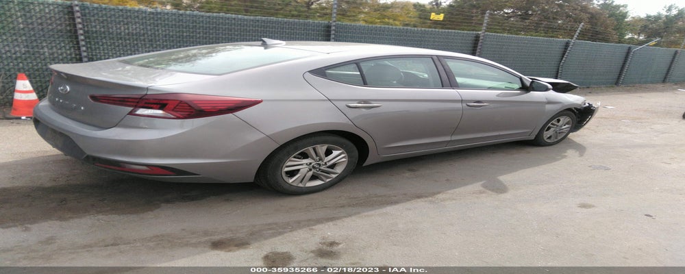 KMHD84LF3LU105920 2020 HYUNDAI ELANTRA photo no. 4