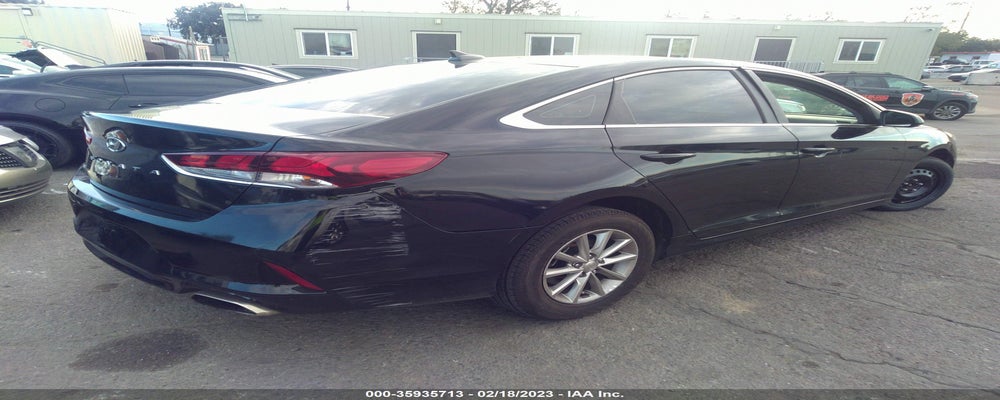 5NPE24AF4JH676918 2018 HYUNDAI SONATA photo no. 4