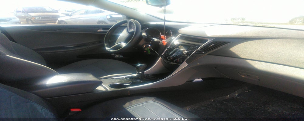 5NPEB4AC2EH833731 2014 HYUNDAI SONATA photo no. 5