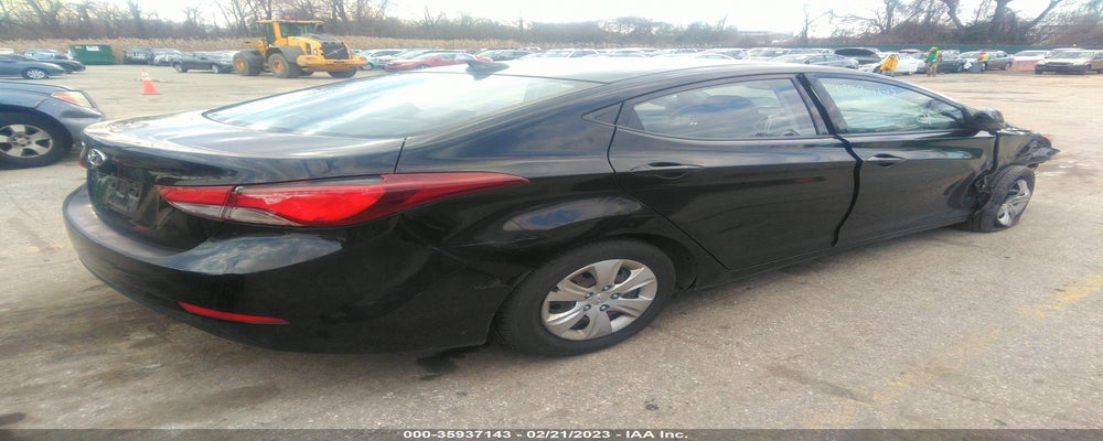 KMHDH4AE6GU636674 2016 HYUNDAI ELANTRA photo no. 4