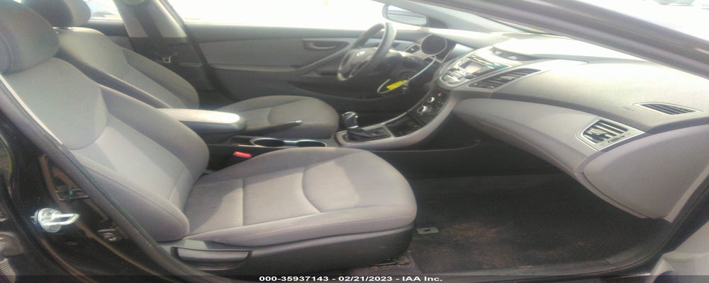 KMHDH4AE6GU636674 2016 HYUNDAI ELANTRA photo no. 5