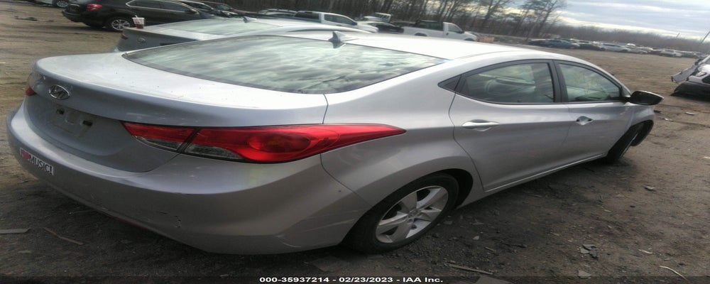 5NPDH4AE7DH311963 2013 HYUNDAI ELANTRA photo no. 4