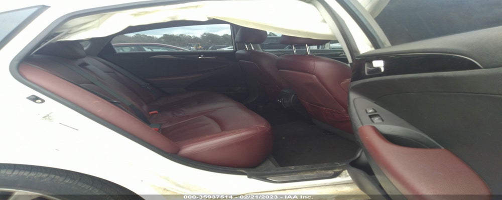 5NPEC4ACXBH273725 2011 HYUNDAI SONATA photo no. 8