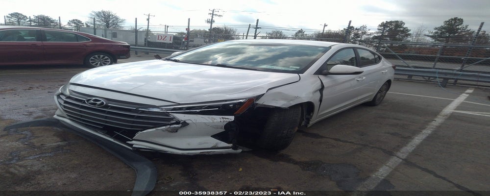 5NPD84LF2KH461918 2019 HYUNDAI ELANTRA photo no. 2