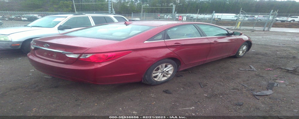 5NPEB4AC4DH719308 2013 HYUNDAI SONATA photo no. 4