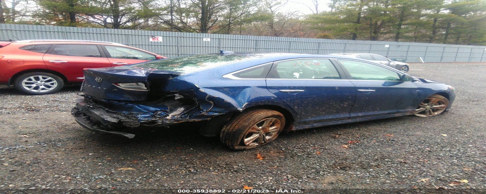 5NPE34AF8JH659407 2018 HYUNDAI SONATA photo no. 4