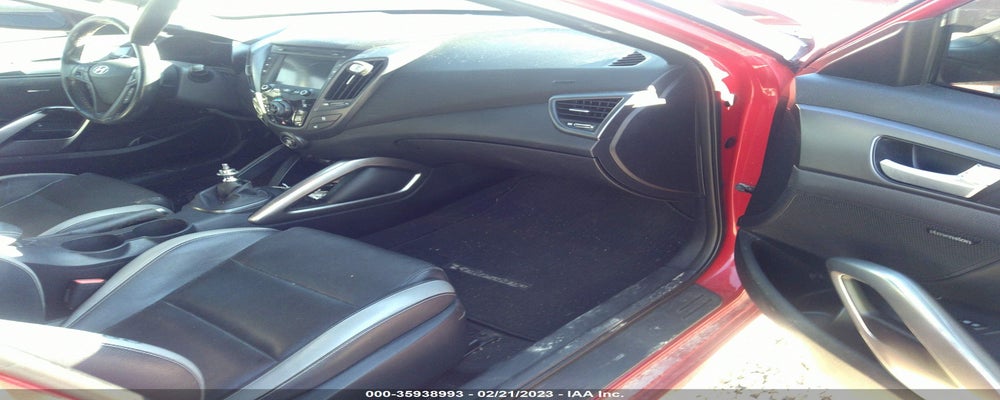 KMHTC6AE1GU287946 2016 HYUNDAI VELOSTER photo no. 5