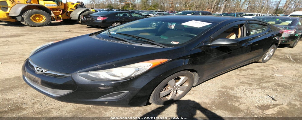 5NPDH4AE3DH431937 2013 HYUNDAI ELANTRA photo no. 2