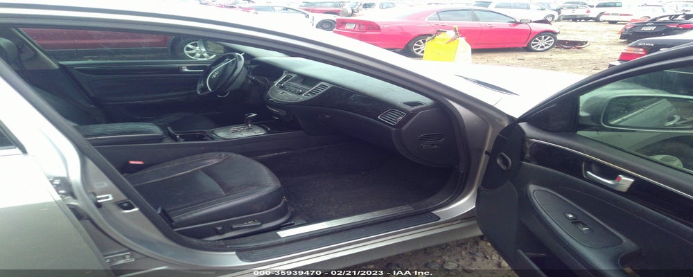 KMHGC4DD9DU226414 2013 HYUNDAI GENESIS photo no. 5