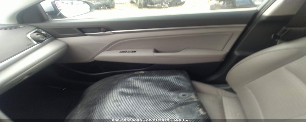 5NPD84LF5HH064289 2017 HYUNDAI ELANTRA photo no. 5