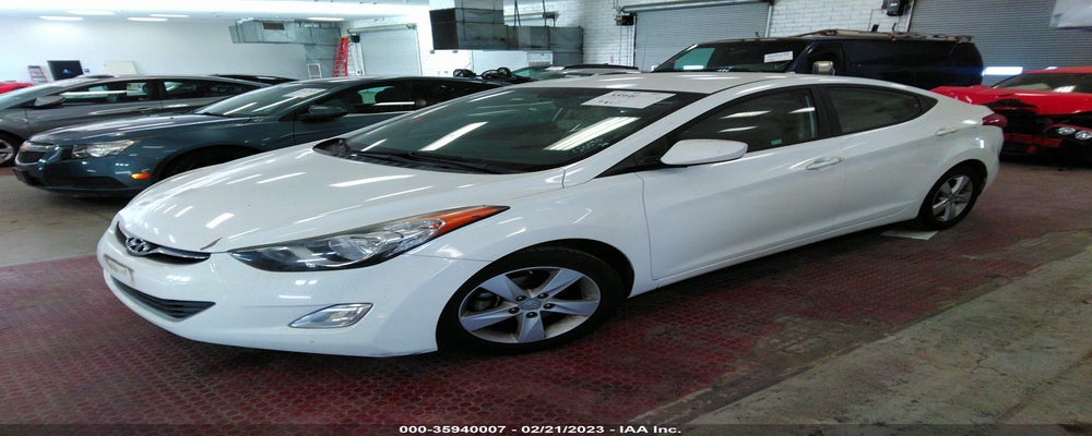 5NPDH4AE9DH313150 2013 HYUNDAI ELANTRA photo no. 2